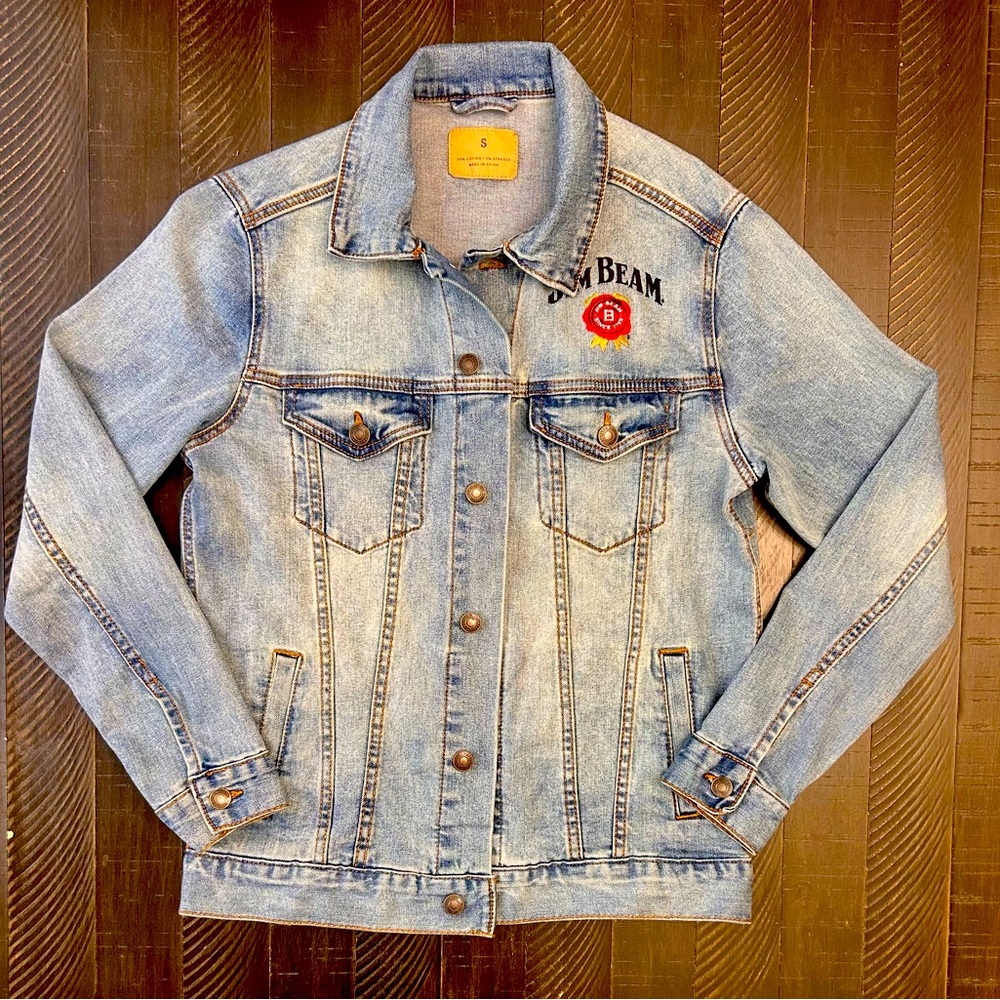 Jim Beam Jacket Womens Small Blue Denim Embroidered Distressed Trucker American